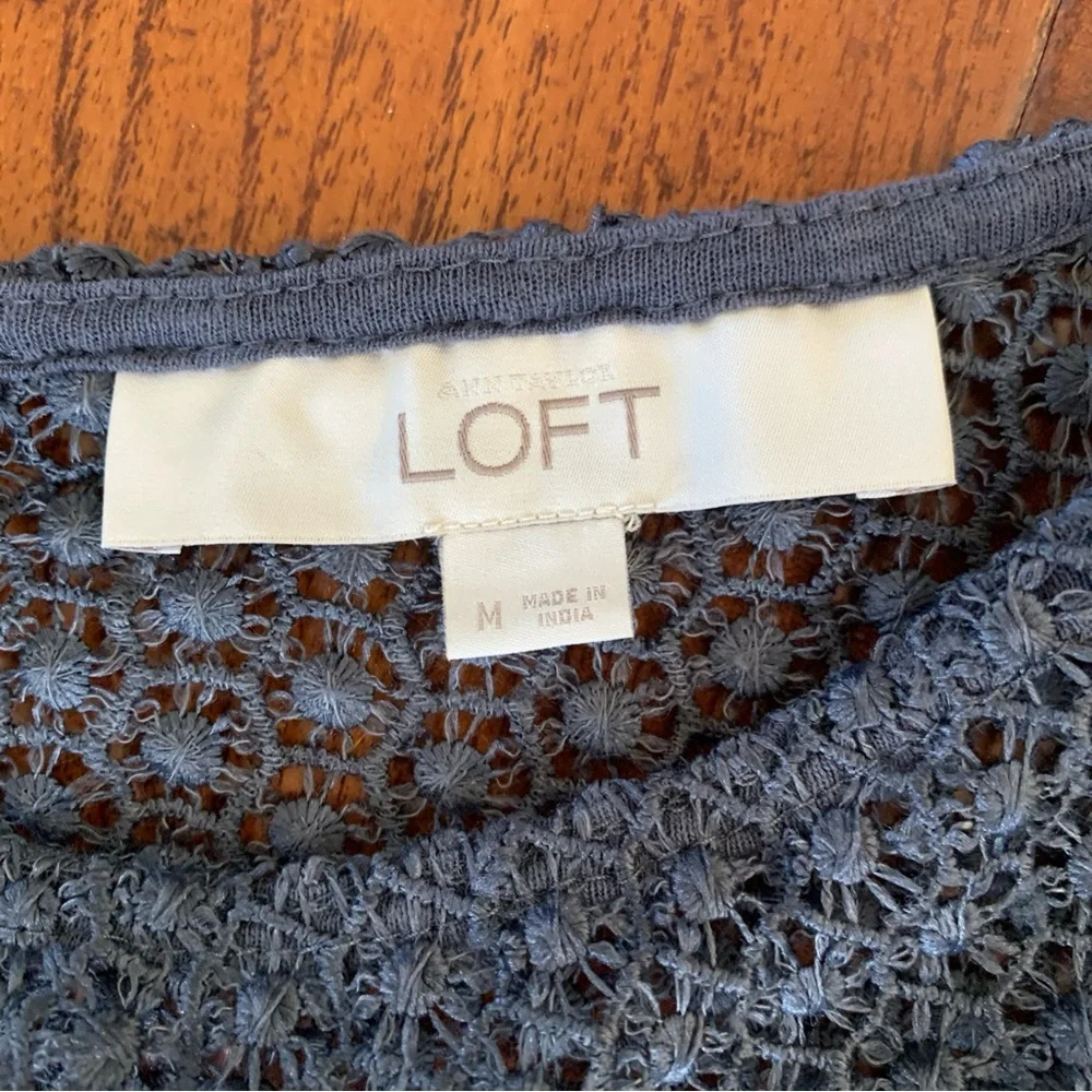 Ann Taylor LOFT Top Size M 100% cotton Grey Fringe Lace Yoke Tee Coquette Preppy